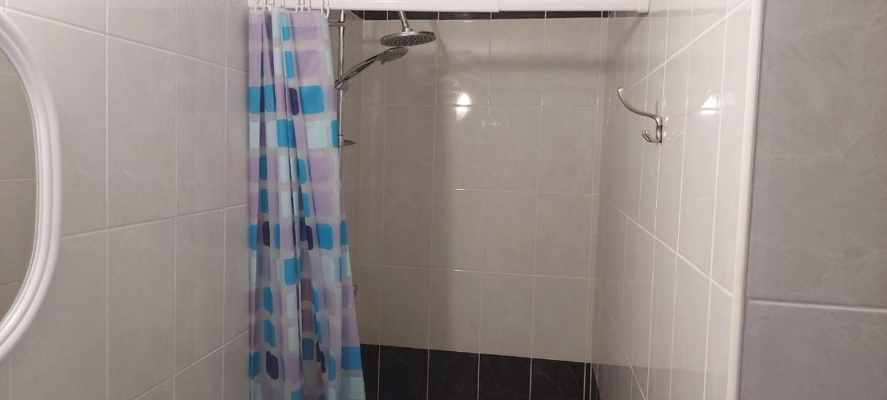 Вулиця Нагiрна Apartment Kamianets-Podilskyi Ngoại thất bức ảnh