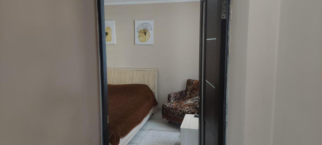 Вулиця Нагiрна Apartment Kamianets-Podilskyi Ngoại thất bức ảnh