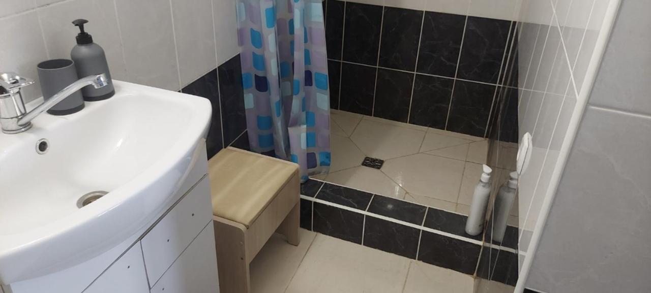 Вулиця Нагiрна Apartment Kamianets-Podilskyi Ngoại thất bức ảnh